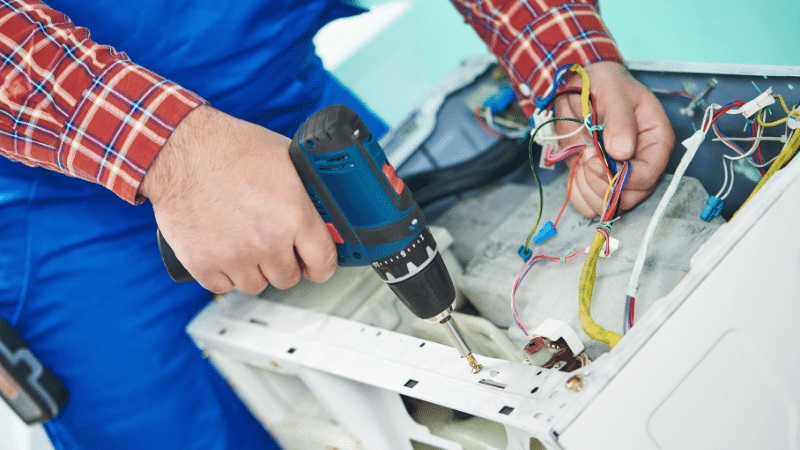 Kemalpaşa Fagor Fagor çamaşır makinesi kart tamiri – Su almama arızası orijinal parça ile giderildi. - Teknik servis örneği